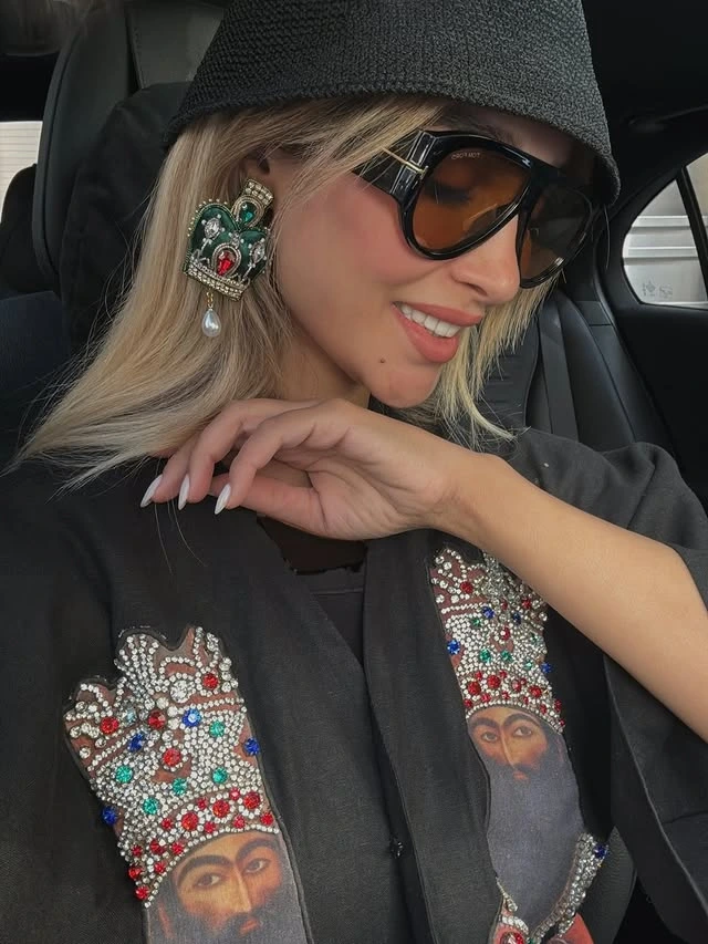 شالودههای هویت حرفهای آناشید حسینی؛ از تحصیلات تا خلق برند