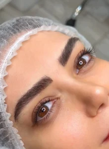 مدل ابرو فیبروز برای صورت کشیده